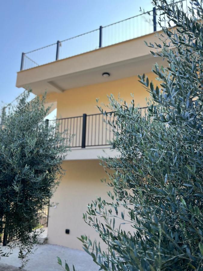 Apartments Has Kotor Exterior photo
