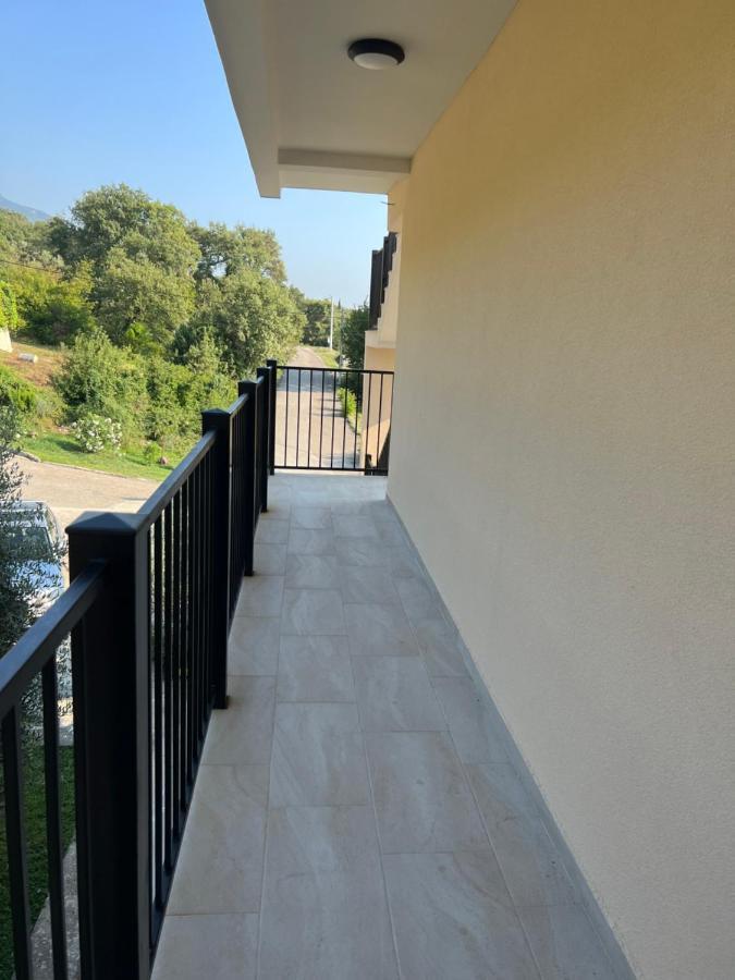 Apartments Has Kotor Exterior photo