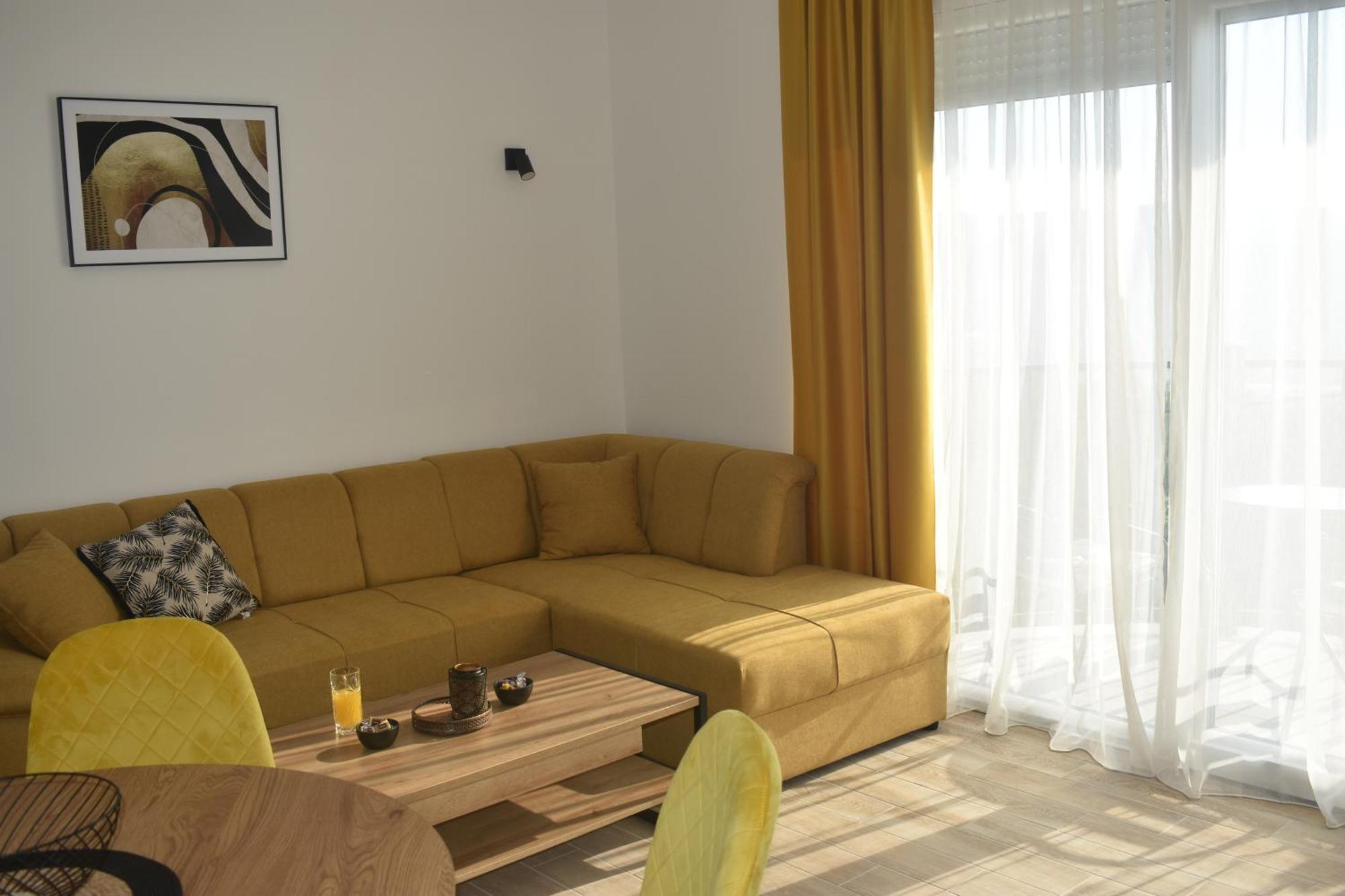 Apartments Has Kotor Exterior photo